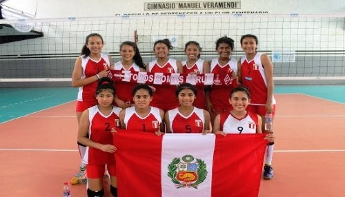 Perú se coronó tricampeón en vóley femenino en Juegos Sudamericanos Escolares 2013