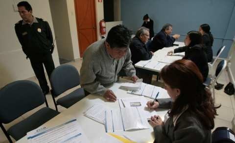 Trabajadores que aportan a AFP podrán solicitar jubilación adelantada sin límites