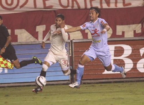 Real Garcilaso y Universitario miden esta tarde fuerzas en partido de ida de la final del Descentralizado 2013