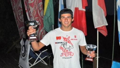 Velerista Alessio Botteri logró subcampeonato de Windsurf Formula Exprience en Argentina