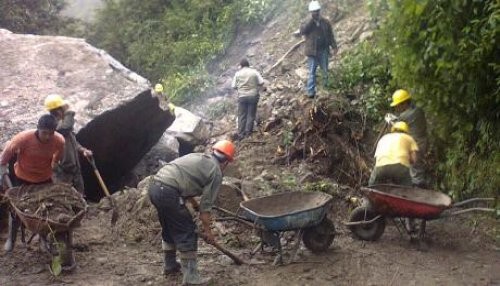Restringen ingreso de visitantes por derrumbes que afectan carretera de acceso a Machu Picchu