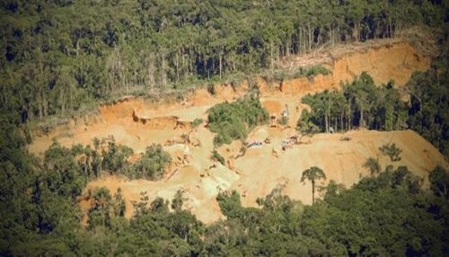 Ejecutivo dictará medidas complementarias para el control de insumos químicos en Madre de Dios