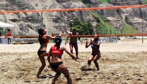 Se inició el Circuito Nacional de Voley Playa 2014 organizado por la FPV