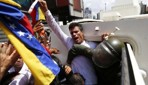 Venezuela: Líder de la oposición Leopoldo López permanece tras las rejas