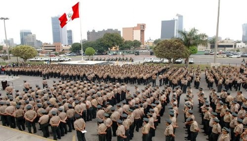 Walter Albán: Proyecto de ley para depurar la policía busca emular exitosa experiencia colombiana