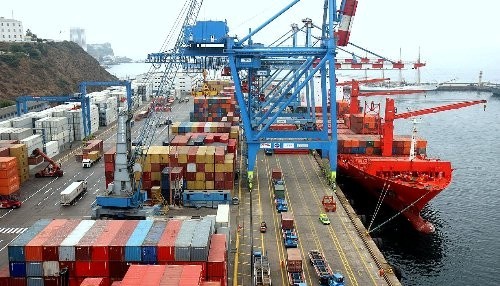 Exportaciones peruanas crecen en 6,8%