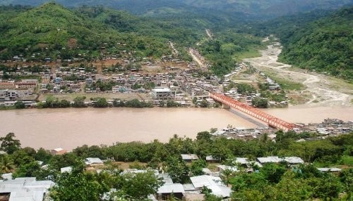 Policía Nacional halló 442 kilos de droga en embarcación fluvial en Satipo