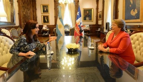 Presidentas de Argentina y Chile relanzaron el Tratado de Maipú