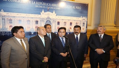 Congreso reconocerá el martes 27 a nuevos magistrados del tribunal constitucional