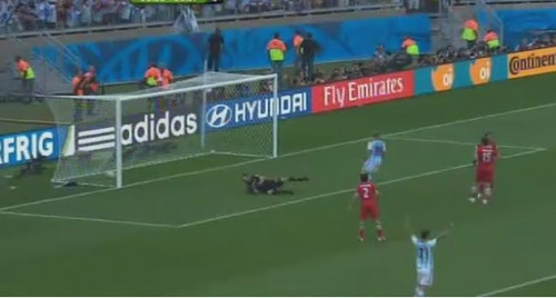 Argentina está en octavos de final del Mundial de Brasil 2014 gracias a gol de  Lionel Messi ante Irán  en los descuentos