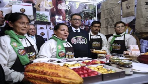 Ministro Juan Manuel Benites inauguró el V Salón del Cacao y Chocolate