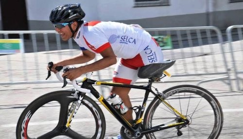 Ciclista peruano Israel Hilario logra medalla de plata en España