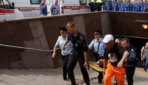 Rusia: Descarrilamiento de un tren deja 19 muertos en Moscú [VIDEO]