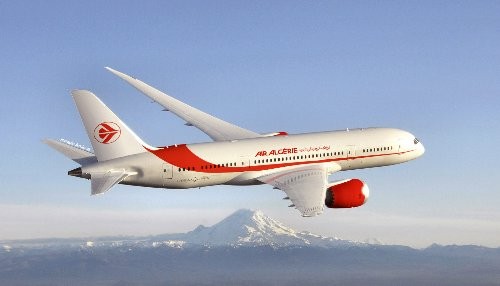 Un avión de Air Algerie se estrelló con 110 personas a bordo