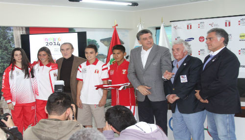 Deportistas peruanos viajan a China para los Juegos Olímpicos Nanjing 2014