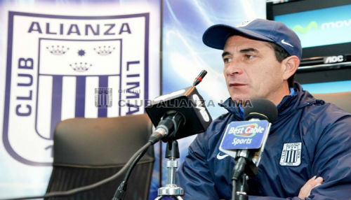 DT Sanguinetti: Este jueves se enfrentarán los equipos más populares en la Sudamericana