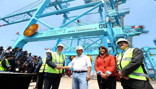 Ministra Magali Silva: Inversión de APM Terminals Callao incrementará competitividad del comercio exterior