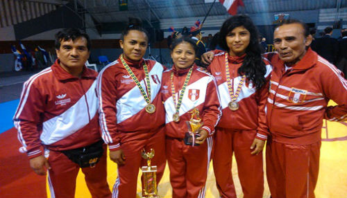 Perú se consagró campeón por equipos en Sudamericano de Lucha Olímpica Senior