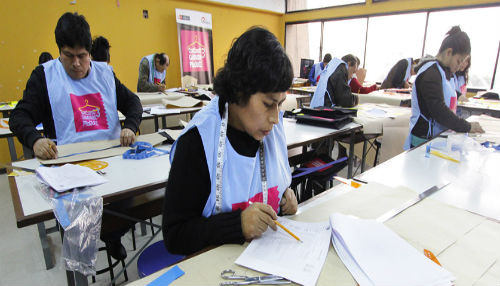 15 empresas se clasificaron a la gran final de concurso Gamarra Produce III