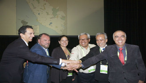 En Sidney: Perú suscribe importante acuerdo para la conservación de sus Áreas Naturales Protegidas