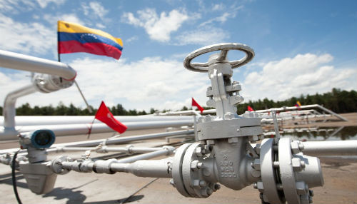 Venezuela considera 100 dólares por barril de petróleo como precio justo