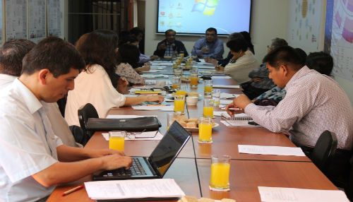 Cusco presentó propuestas innovadores de formación docente en el CNE