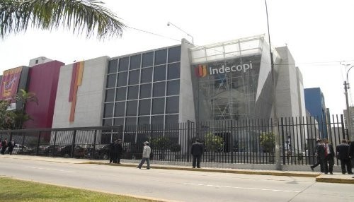 INDECOPI y DEVIDA firman convenio para promover el uso del registro de marcas en el VRAEM