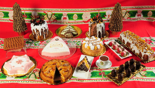 La cafeladería  4D une panetón, helado y oro comestible esta navidad