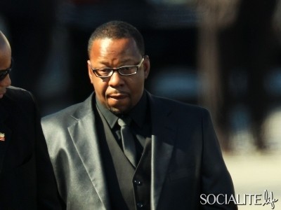 Asistencia de Bobby Brown al funeral de Houston causó polémica