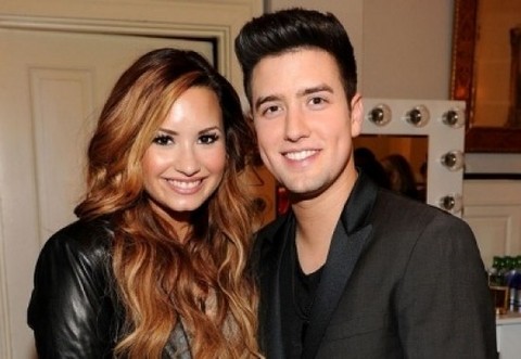 Demi Lovato camina de la mano con su novio Logan Henderson