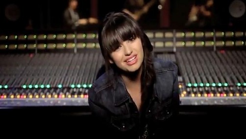 Rebecca Black lanza su video 'My Moment'