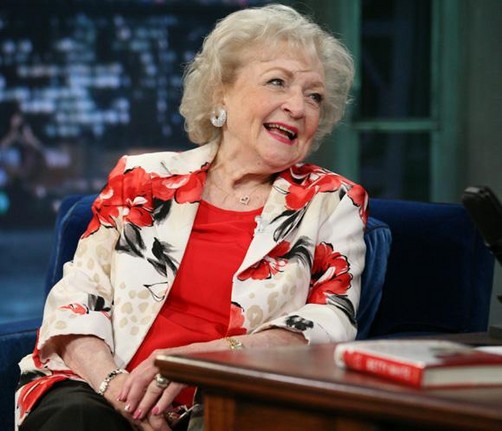 Betty White es la celebrity más popular de USA