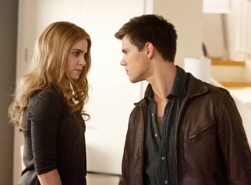 Taylor Lautner en imágenes de Amanecer Parte I