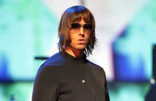 Liam Gallagher demanda a su hermano Noel