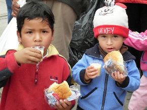 ¿Otra vez? Más conservas del Pronaa en Ucayali estarían en mal estado