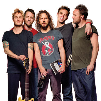 Pearl Jam brindó un gran concierto ante 30 mil fans peruanos