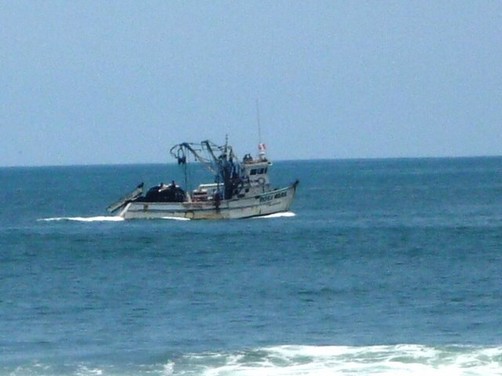 Paita: desaparece embarcación con 6 tripulantes