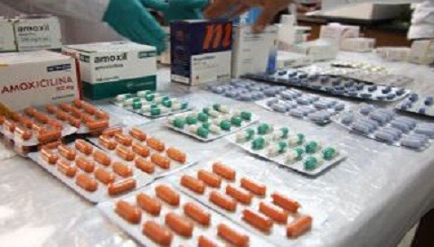 EsSalud: Compra peruana de medicinas contra VIH junto a Unasur ahorraría costos EsSalud: Compra peruana de medicinas contra VIH junto a Unasur ahorraría costos