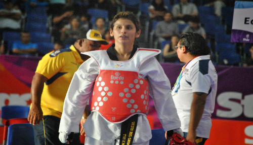 Julissa Diez Canseco logró medalla de plata en Open de Taekwondo en España