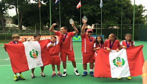 Tenistas peruanos triunfan en Sudamericano de 12 años