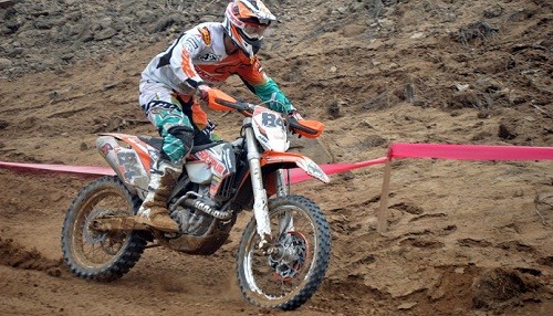 Ian Salazar lidera el Campeonato Nacional de Hare Scramble