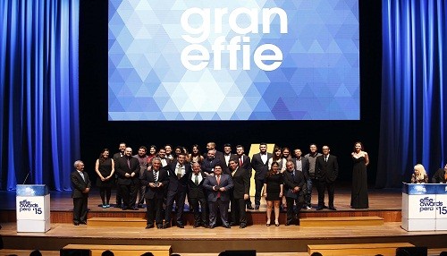 Pilsen y Publicis se llevaron el Gran Effie por campaña Enamorados de la verdadera amistad