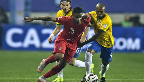 Copa América 2015: Brasil venció a Perú por 2  1