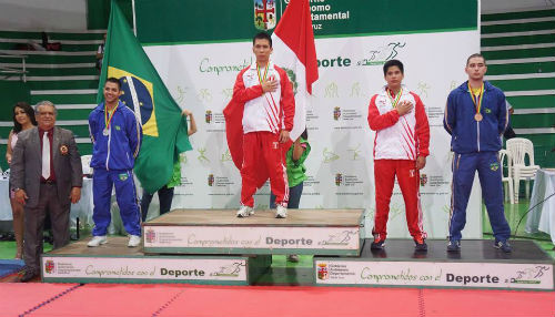 Selección peruana logró 17 medallas en Campeonato Panamericano Juvenil de Karate realizado en Bolivia