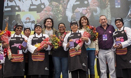 Mistura reconoce labor de tres comedores populares en brindar alimentos nutritivos y baratos a las familias humildes del Perú