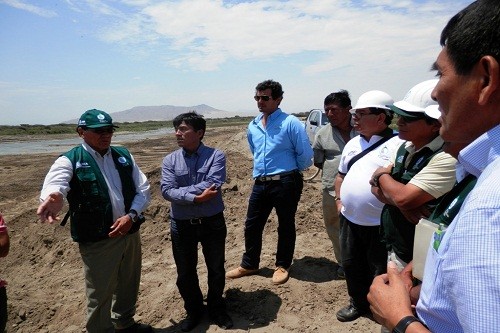 Culminó descolmatación de río Chancay en sector Matacaballo de Ciudad Eten