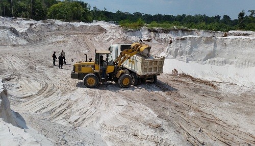 Iquitos: Realizan exitoso operativo conjunto contra minería ilegal