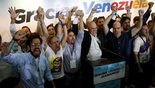 Venezuela: Oposición ganó ampliamente en las elecciones parlamentarias