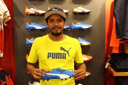 Reimond Manco es el nuevo embajador de fútbol de Puma
