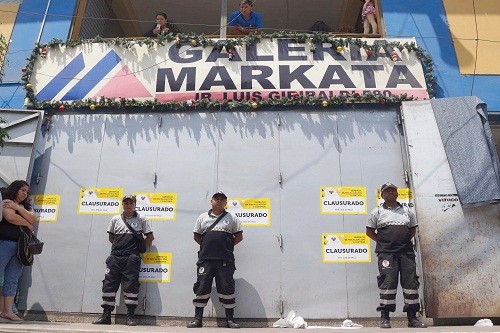 La Victoria: Municipio cierra galería en Gamarra por inseguridad